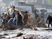 Pakistan'da şiddetli yağışlar heyelana yol açtı: 17 ölü, 23 yaralı