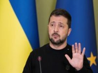 Zelenski: Ukrayna’ya yardım gelmezse, geri çekilmek zorunda kalırız