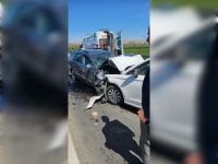 Mardin’de iki otomobil çarpıştı: 4 yaralı