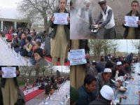 Hayırsever ailelerin vekaletleriyle Afganistan'da yüzlerce kişiye iftar yemeği verildi