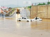 Bingöl'de sağanak yağış hayatı felç etti