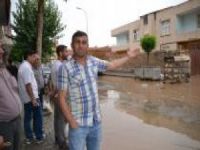 Viranşehir de aşırı yağış sele neden oldu