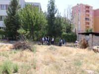 Aksoy, belediye çalışmalarını yerinde inceledi