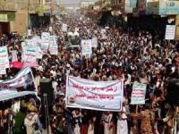 Suudi koalisyonunun saldırıları Yemen'de protesto edildi