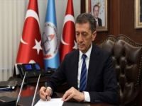 Bakan Selçuk'tan "Cahit Zarifoğlu" açıklaması