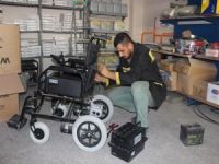 ​Engellilerin aracını ücretsiz tamir ediyor