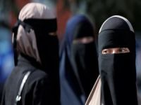 Hollanda'da peçe ve burka yasağı yürürlükte