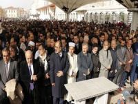 ​İstanbul’da Cemal Kaşıkçı için gıyabi cenaze namazı kılındı