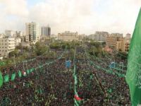 Hamas'ın kuruluşunun yıl dönümü programına yüzbinlerce kişi katıldı