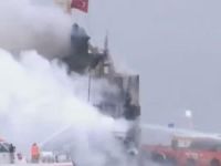 İstanbul'da yük gemisi yangını
