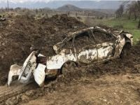 PKK'nın toprağa gömdüğü lüks araç bulundu