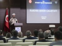 Erbaş: "Gönül coğrafyamız sadece Anadolu ile sınırlı olamaz"