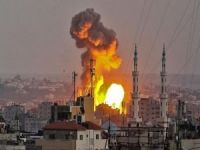 İşgalci çeteler Gazze'e saldırıyor