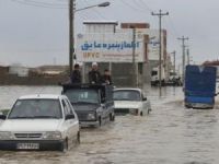 İran'daki sel felaketinde ölenlerin sayısı artıyor