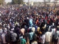 Sudan halkı: Askeri Geçiş Konseyi de aynı rejimin bir parçası