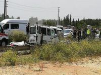 İzmir'de feci trafik kazası: 4'ü çocuk 7 ölü
