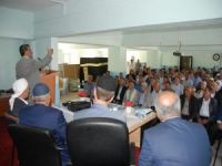 Bitlis'te hacı adaylarına seminer verildi