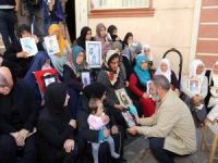 Dursun Ali Erzincanlı'dan annelere destek ziyareti