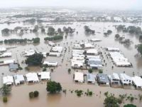 İçtikleri su nedeniyle 10 bin deveyi katleden Avustralya'da sel felaketi