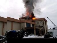 Şırnak İdil Devlet Hastanesi binasında yangın çıktı