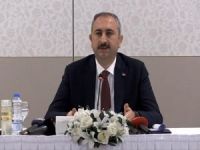 Adalet Bakanı Gül: "Cezaevinde görevli personel evine gönderilmeyecek"