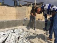 Siyonist işgalciler, Kudüslüleri kendi evlerini yıkmaya zorluyor