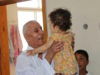 Suriye'de 9 yıl tutsak kalan şoför ailesine kavuştu
