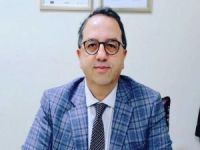 Prof. Dr. Alper Şener: "Kapalı, kalabalık ve kontak riski yüksek alanlara dikkat!"
