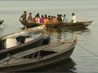 Hindistan'da 3 tekne alabora oldu: 34 ölü