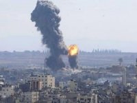 Siyonist işgal rejimi Gazze'ye bir kez daha saldırdı