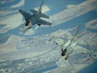 Birleşik Arap Emirlikleri Girit'e F-16 savaş uçakları konuşlandırdı