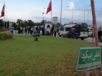 Tunus Ulusal Muhafızları korumalarına bıçaklı saldırıda bulunan 3 kişi öldürüldü