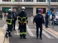 İslam'a hakaret eden Fransa'da korku ve panik hakim: Art ardan bıçaklı eylemler düzenlendi