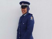 Yeni Zelanda polisinden başörtü kararı