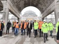 Vali Karaloğlu Diyarbakır'da yapımı devam eden Merkez Camii'inde incelemelerde bulundu