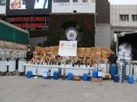 İstanbul'da 15 kamyon kaçak parfüm ele geçirildi