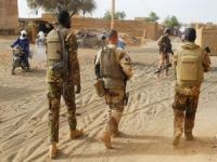 Mali'de düğün törenine helikopterle saldırı: 100 ölü