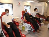 HÜDA PAR Diyarbakır İl Başkanlığından Kızılay'a kan bağışı