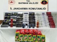 Batman'da kaçak sigara ve çay ele geçirildi: 52 gözaltı