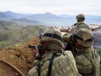 Hakurk'ta PKK'ya ait silah ve mühimmat ele geçirildi