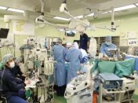 Japonya'da dünyada ilk kez Covid-19 hastasına akciğer nakli yapıldı