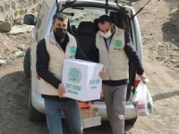 Umut Kervanı'ndan Tatvan'da onlarca aileye gıda yardımı