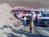 Pakistan’da otobüs kazası: 15 ölü, 20 yaralı