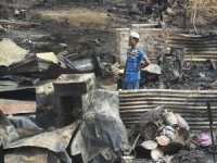 Arakanlı Müslümanların kaldığı kampta yangın