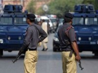 Pakistan'da bombalı saldırı: 13 ölü