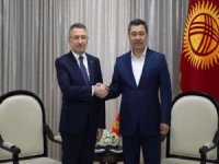 Cumhurbaşkanı Yardımcısı Oktay Kırgızıstan Cumhurbaşkanı Caparov ile görüştü