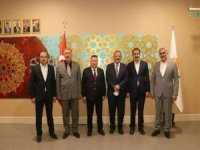 AK Parti Genel Merkez Yerel Yönetimler Başkanı Özhaseki'den Bağlar'ın projelerine destek