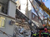 Gürcistan'da çöken binanın enkazı altında 15 kişi kaldı