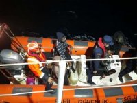 Muğla ve Aydın açıklarında 43 düzensiz göçmen kurtarıldı