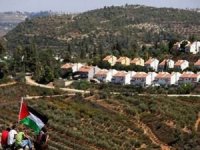 Siyonist rejim Filistin topraklarını işgal etmeye devam ediyor